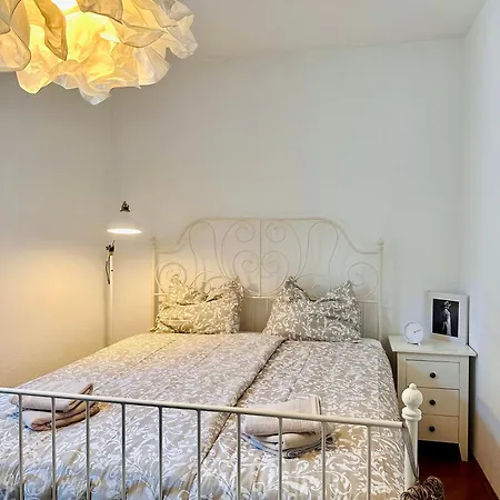 Vikaro Apartment