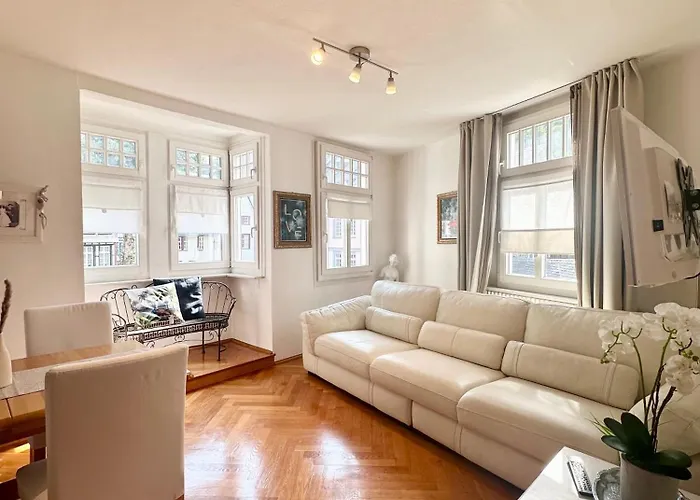 Vikaro Διαμέρισμα Μονσάου