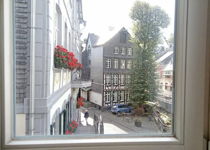 Vikaro * Monschau